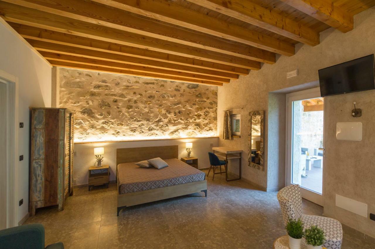 Agriturismo Casarai Zone Eksteriør bilde